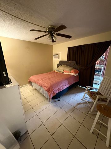 7 Lyndhurst A, Deerfield Beach, FL 33442