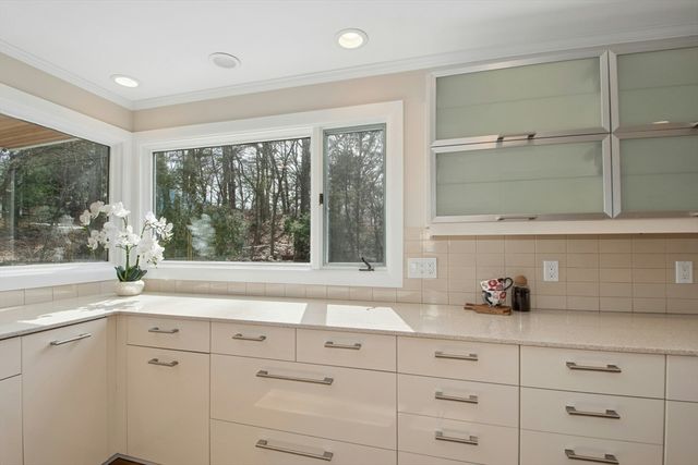 53 Birch Hill Rd, Belmont, MA 02478