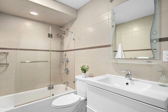 53 Birch Hill Rd, Belmont, MA 02478