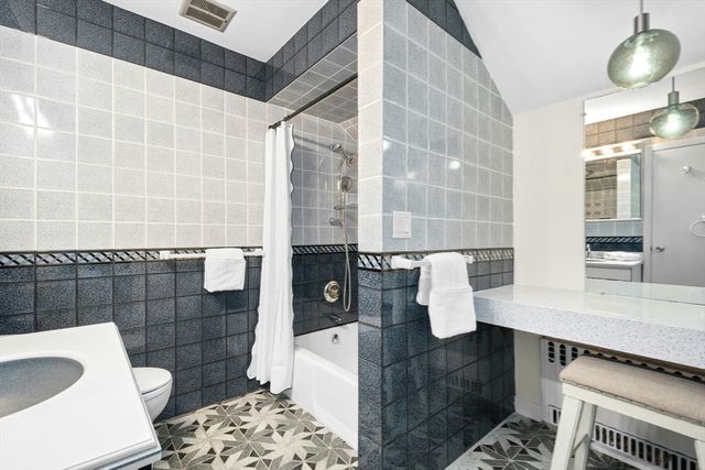 53 Birch Hill Rd, Belmont, MA 02478