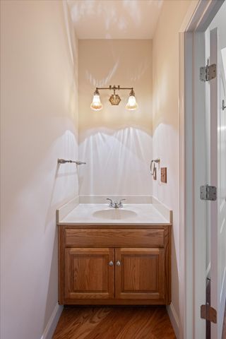 2216 Twin Peaks Ct, Spring Hill, TN 37174