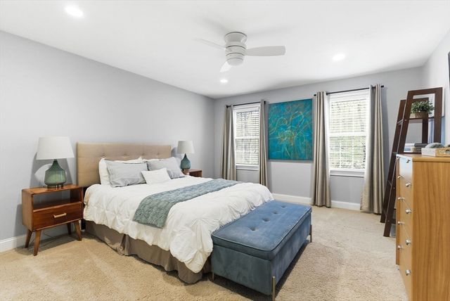 4 Fieldstone Ct, Grafton, MA 01519