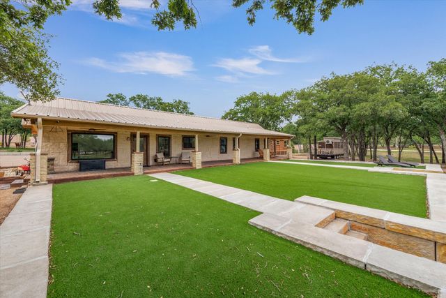 1000 County Road 904, Joshua, TX 76058