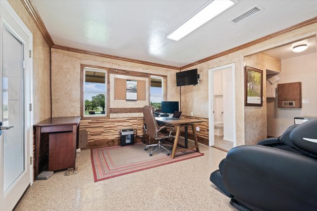 1000 County Road 904, Joshua, TX 76058