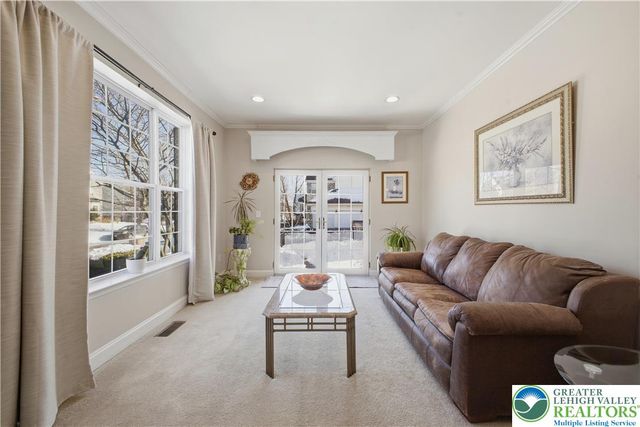 845 Garden Court, Easton, PA 18040