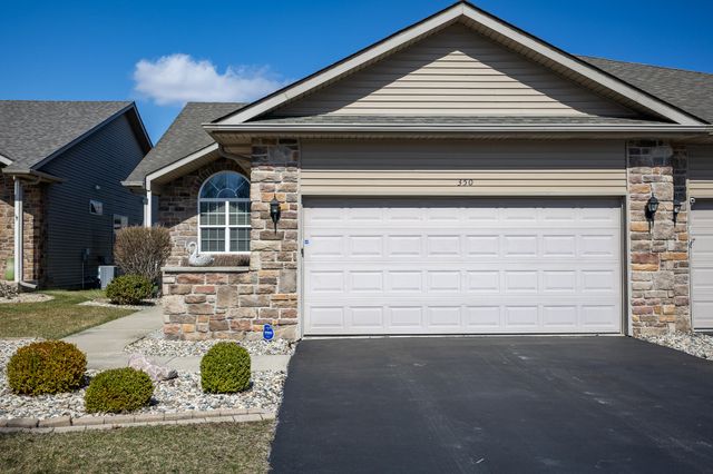 350 Cochran Drive, Crown Point, IN 46307