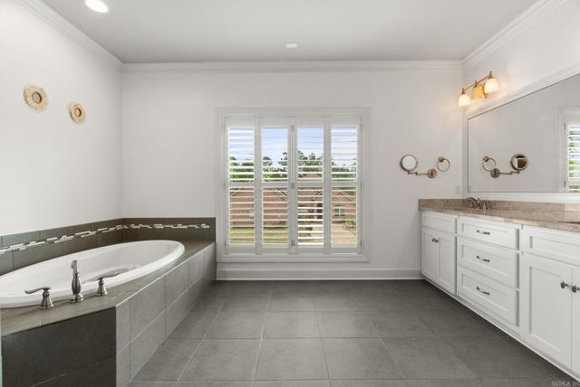 13812 Foxfield Lane, Little Rock, AR 72211