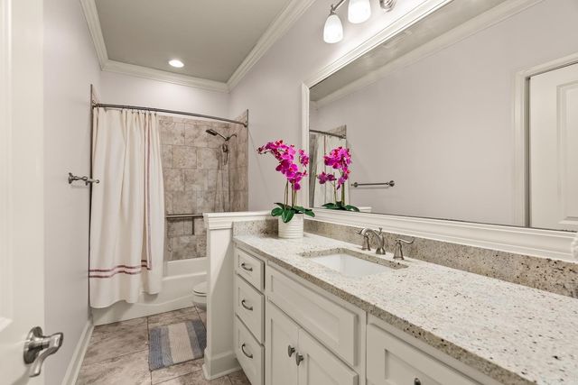 13812 Foxfield Lane, Little Rock, AR 72211