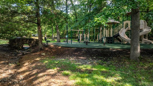 13812 Foxfield Lane, Little Rock, AR 72211