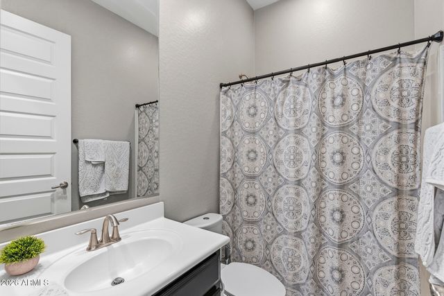 4916 N 185TH Drive, Goodyear, AZ 85395