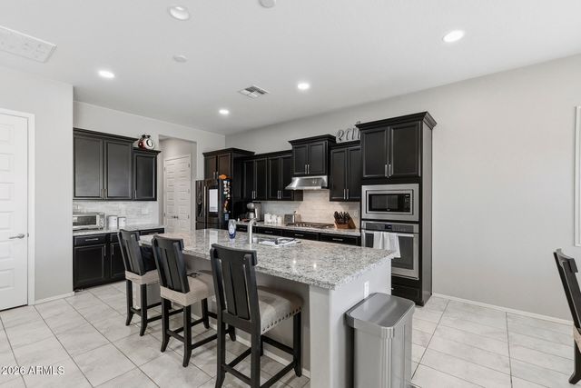 4916 N 185TH Drive, Goodyear, AZ 85395