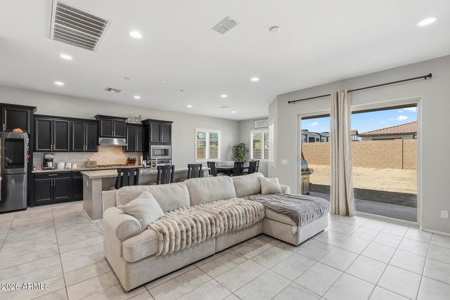 4916 N 185TH Drive, Goodyear, AZ 85395