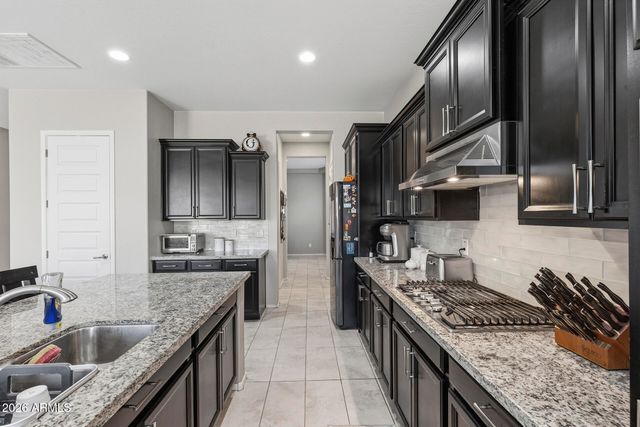4916 N 185TH Drive, Goodyear, AZ 85395