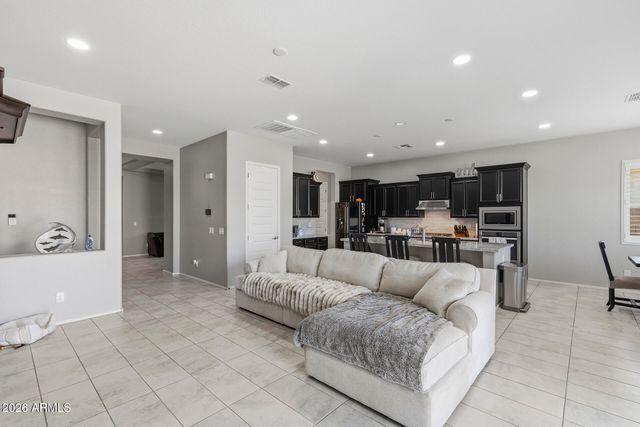 4916 N 185TH Drive, Goodyear, AZ 85395