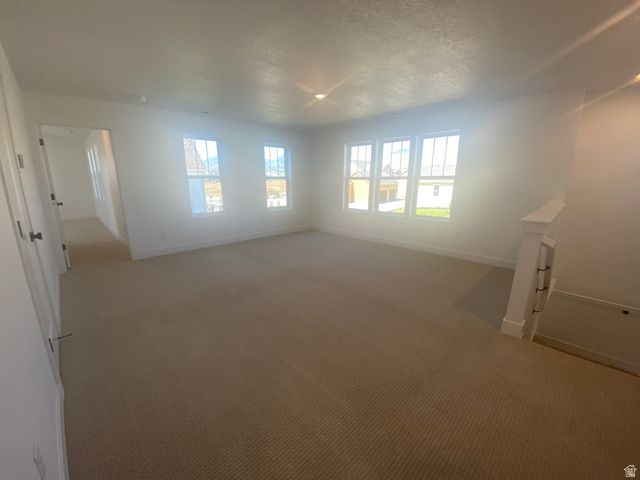 7111 W DOCKSIDER DR, South Jordan, UT 84009