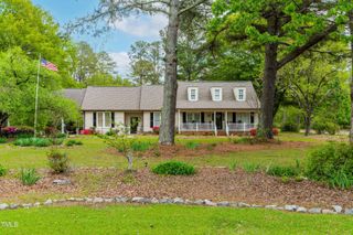 1741 W Blackman Road, Dunn, NC 28334