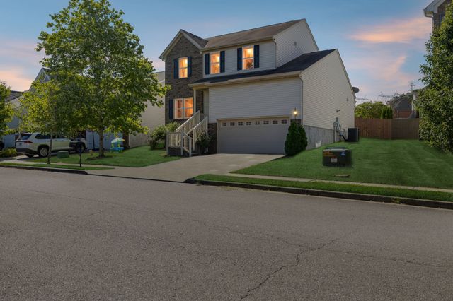 1429 Scarcroft Ln, Nashville, TN 37221