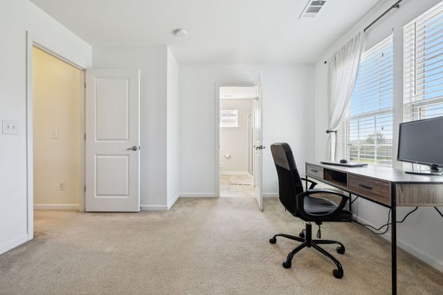 1429 Scarcroft Ln, Nashville, TN 37221