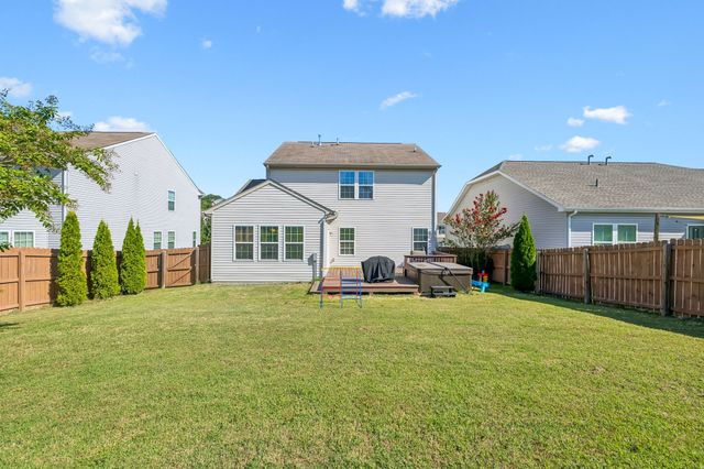 1429 Scarcroft Ln, Nashville, TN 37221