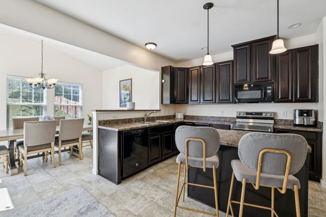 1429 Scarcroft Ln, Nashville, TN 37221