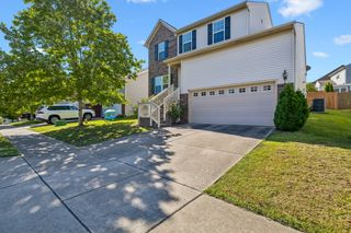 1429 Scarcroft Ln, Nashville, TN 37221