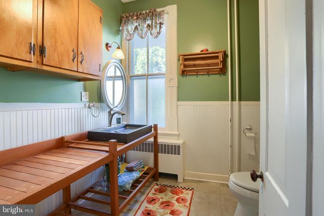 424 W MAIN STREET, Mechanicsburg, PA 17055