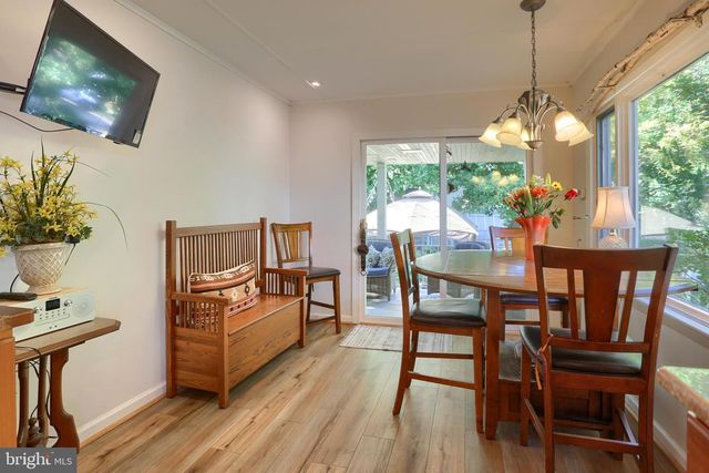 424 W MAIN STREET, Mechanicsburg, PA 17055