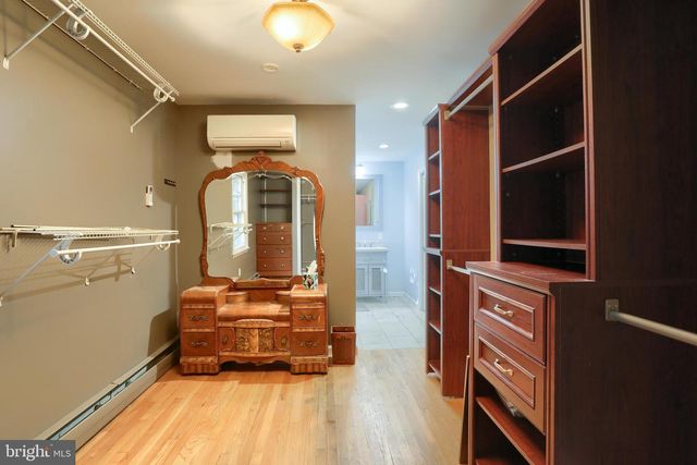 424 W MAIN STREET, Mechanicsburg, PA 17055