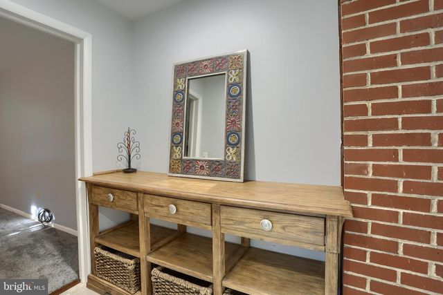 424 W MAIN STREET, Mechanicsburg, PA 17055