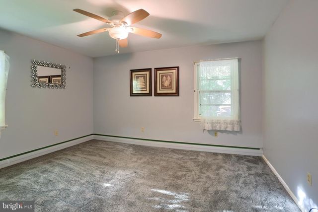 424 W MAIN STREET, Mechanicsburg, PA 17055