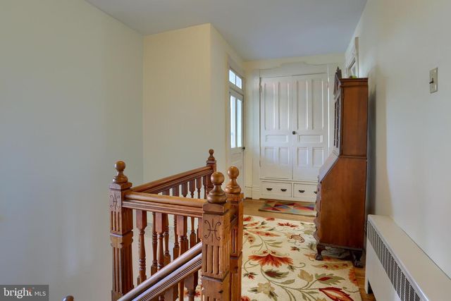 424 W MAIN STREET, Mechanicsburg, PA 17055