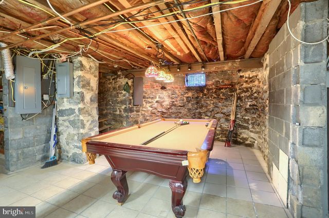 424 W MAIN STREET, Mechanicsburg, PA 17055