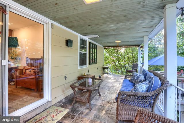 424 W MAIN STREET, Mechanicsburg, PA 17055