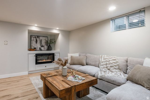 2008 E STRATFORD DR, Salt Lake City, UT 84109