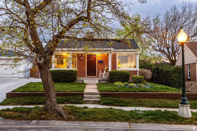 2008 E STRATFORD DR, Salt Lake City, UT 84109