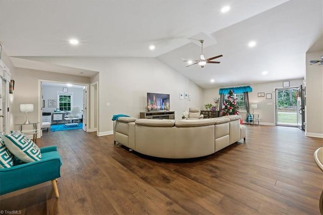 5086 Appalachian Road, Winston-salem, NC 27105