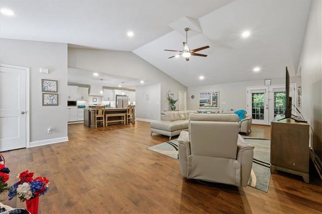 5086 Appalachian Road, Winston-salem, NC 27105