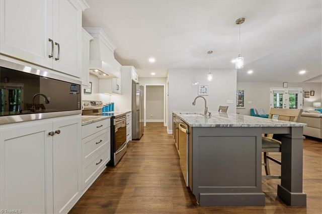 5086 Appalachian Road, Winston-salem, NC 27105