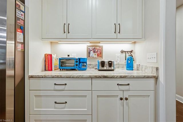 5086 Appalachian Road, Winston-salem, NC 27105