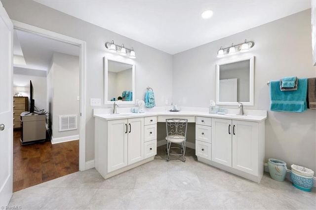 5086 Appalachian Road, Winston-salem, NC 27105