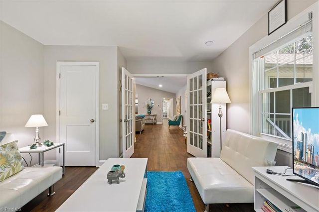 5086 Appalachian Road, Winston-salem, NC 27105