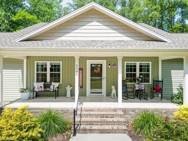 5086 Appalachian Road, Winston-salem, NC 27105