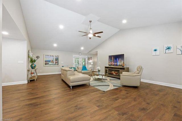 5086 Appalachian Road, Winston-salem, NC 27105