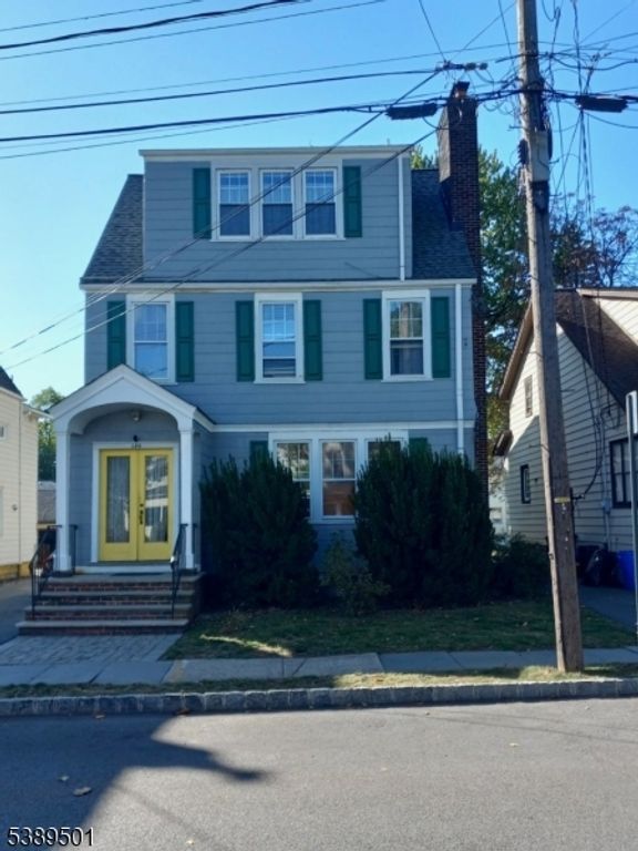 180 Jerome Place, Bloomfield Twp., NJ 07003
