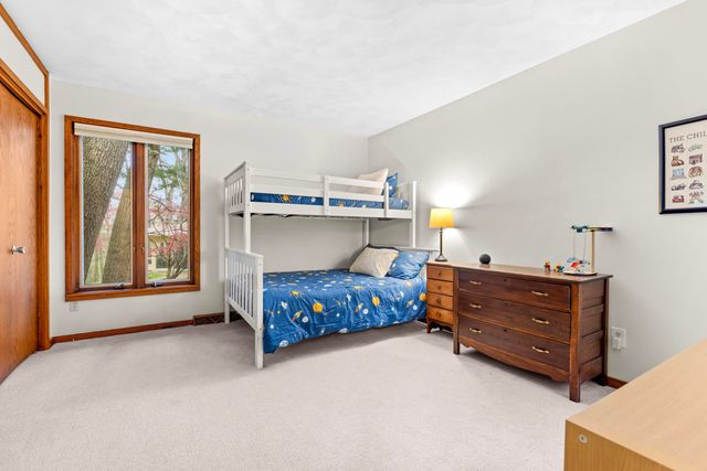 453 E Hamilton Lane, Battle Creek, MI 49015