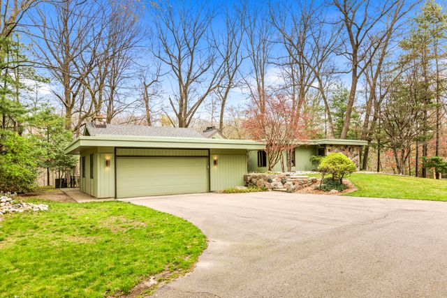 453 E Hamilton Lane, Battle Creek, MI 49015