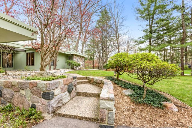 453 E Hamilton Lane, Battle Creek, MI 49015