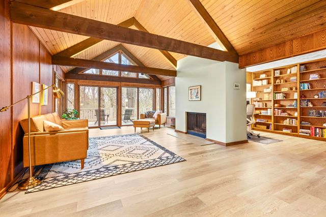 453 E Hamilton Lane, Battle Creek, MI 49015