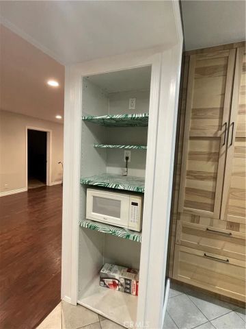 1515 E Rowland, West Covina, CA 91791