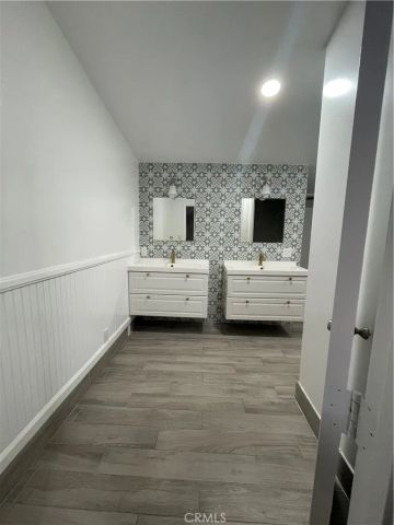 1515 E Rowland, West Covina, CA 91791